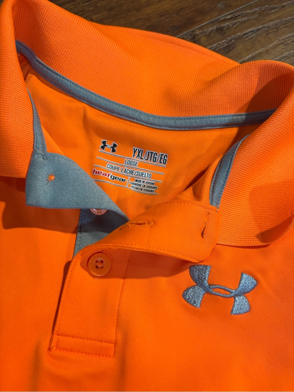 2 Under Armour boys size XL 14/16 dri fit polos - Picture 3 of 6